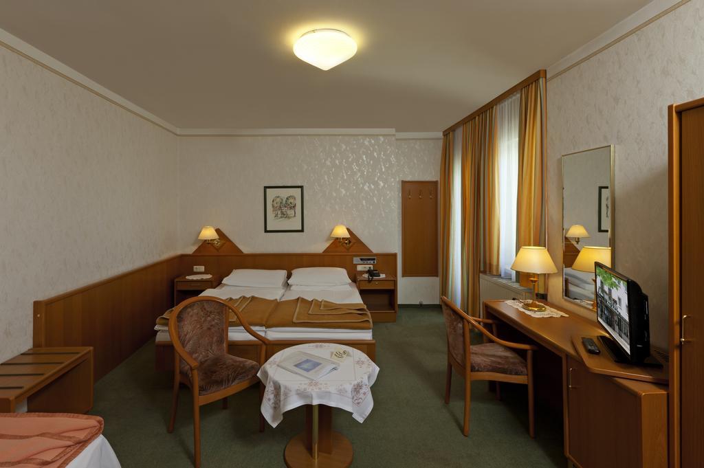 Hotel Hallerhof バート・ハル エクステリア 写真